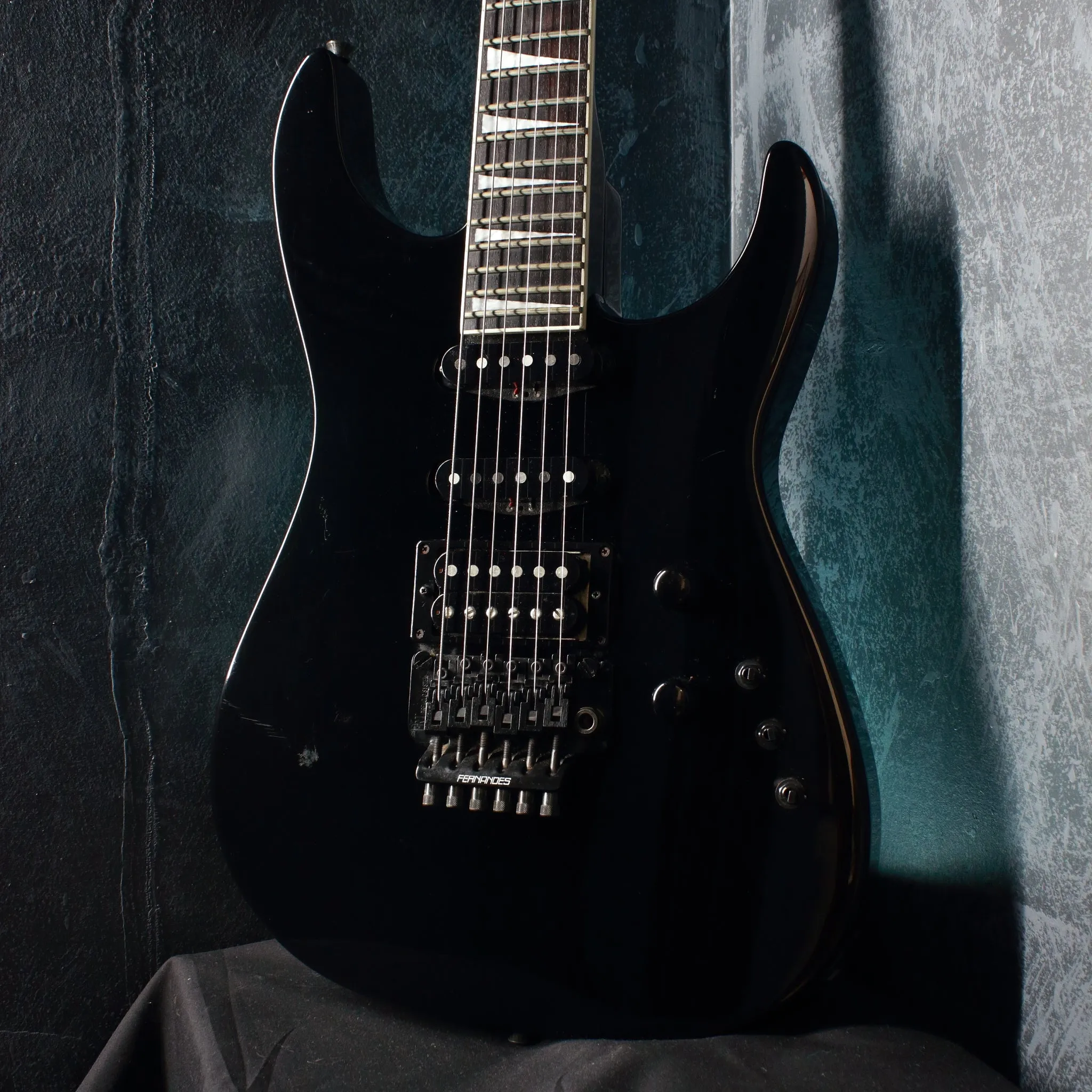 Fernandes Limited Edition STJ-75 Black 1988