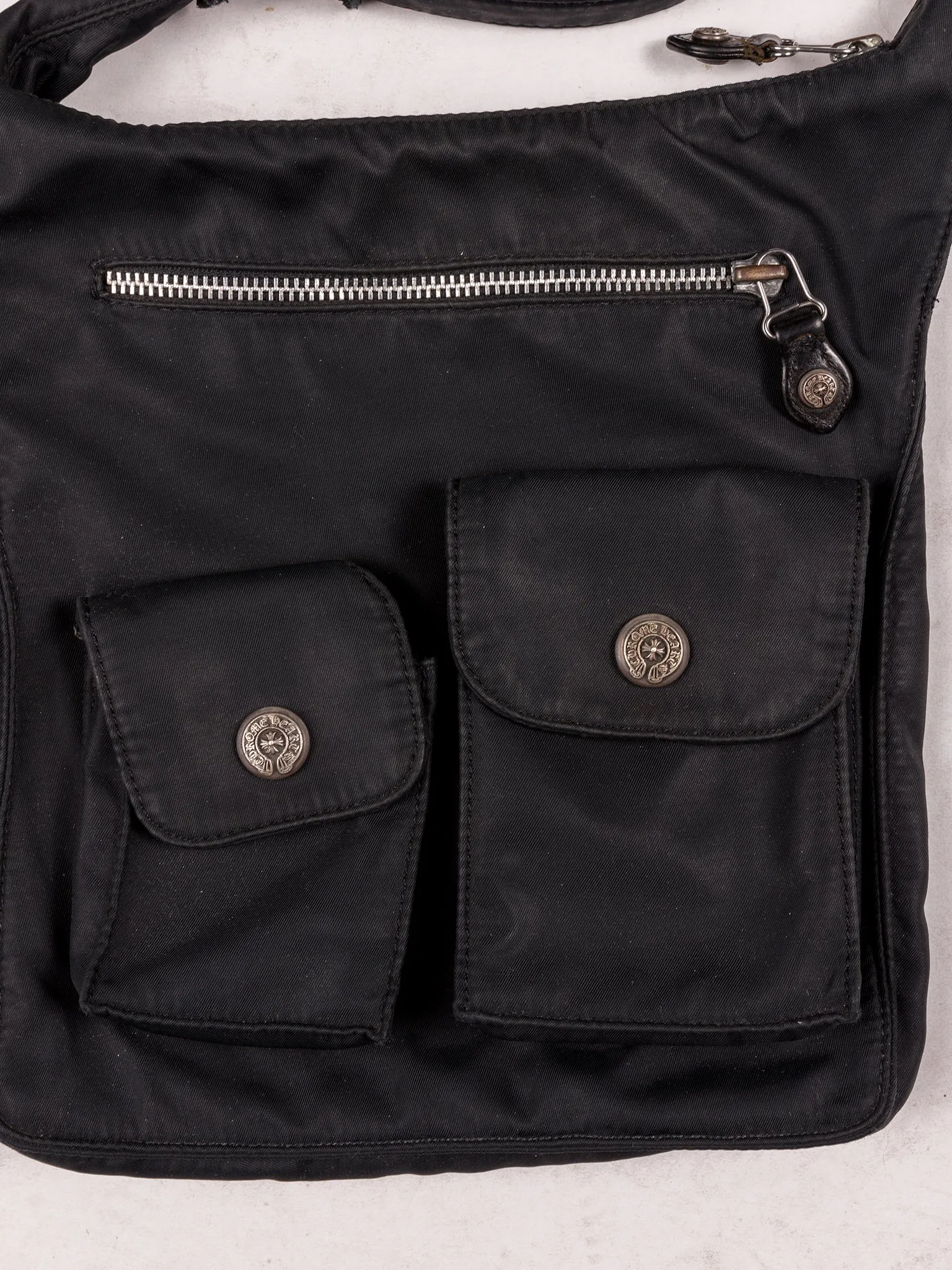 Gunslinger Cargo Shoulder Bag