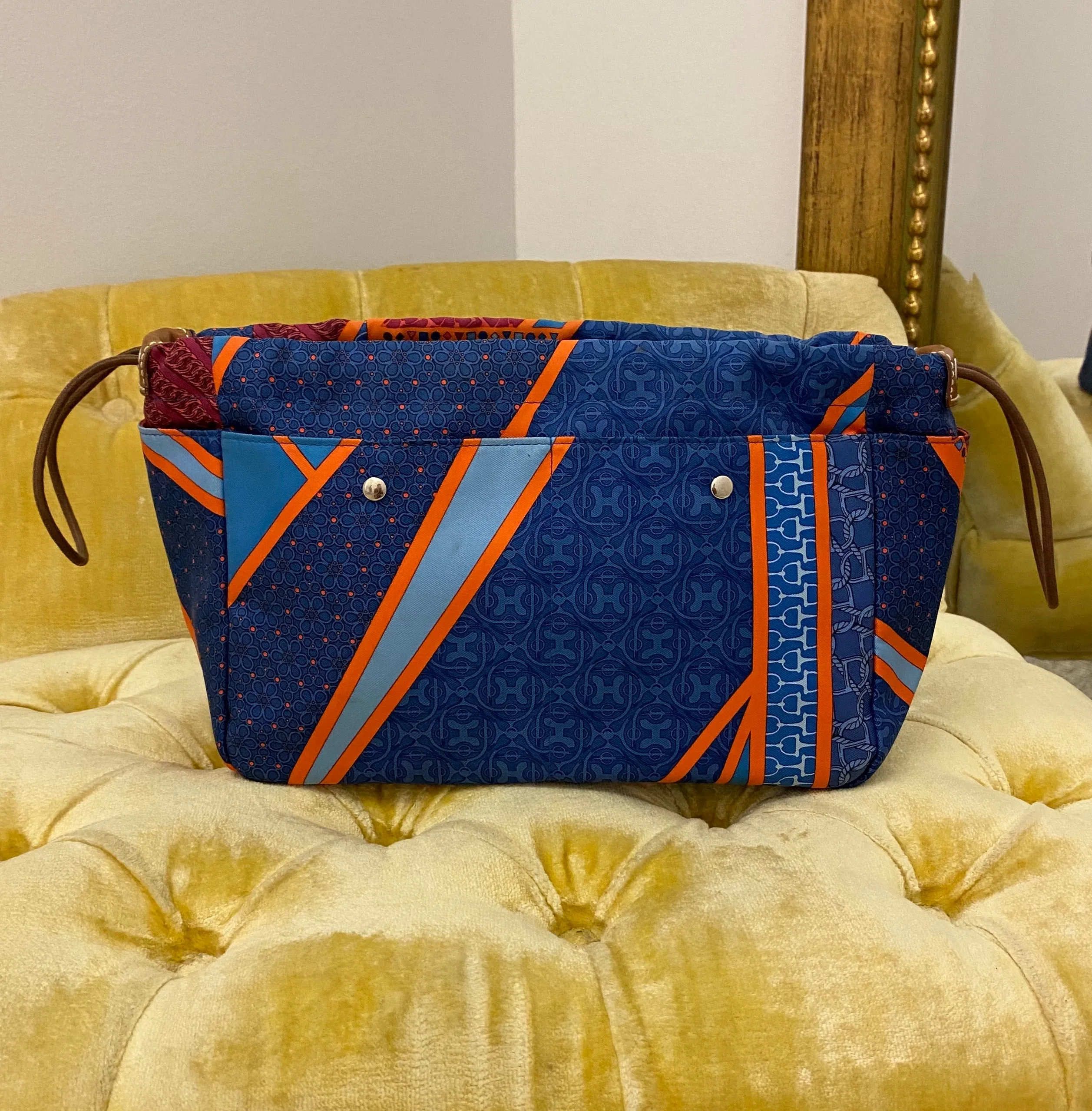 Hermès Silk Fourbi 25