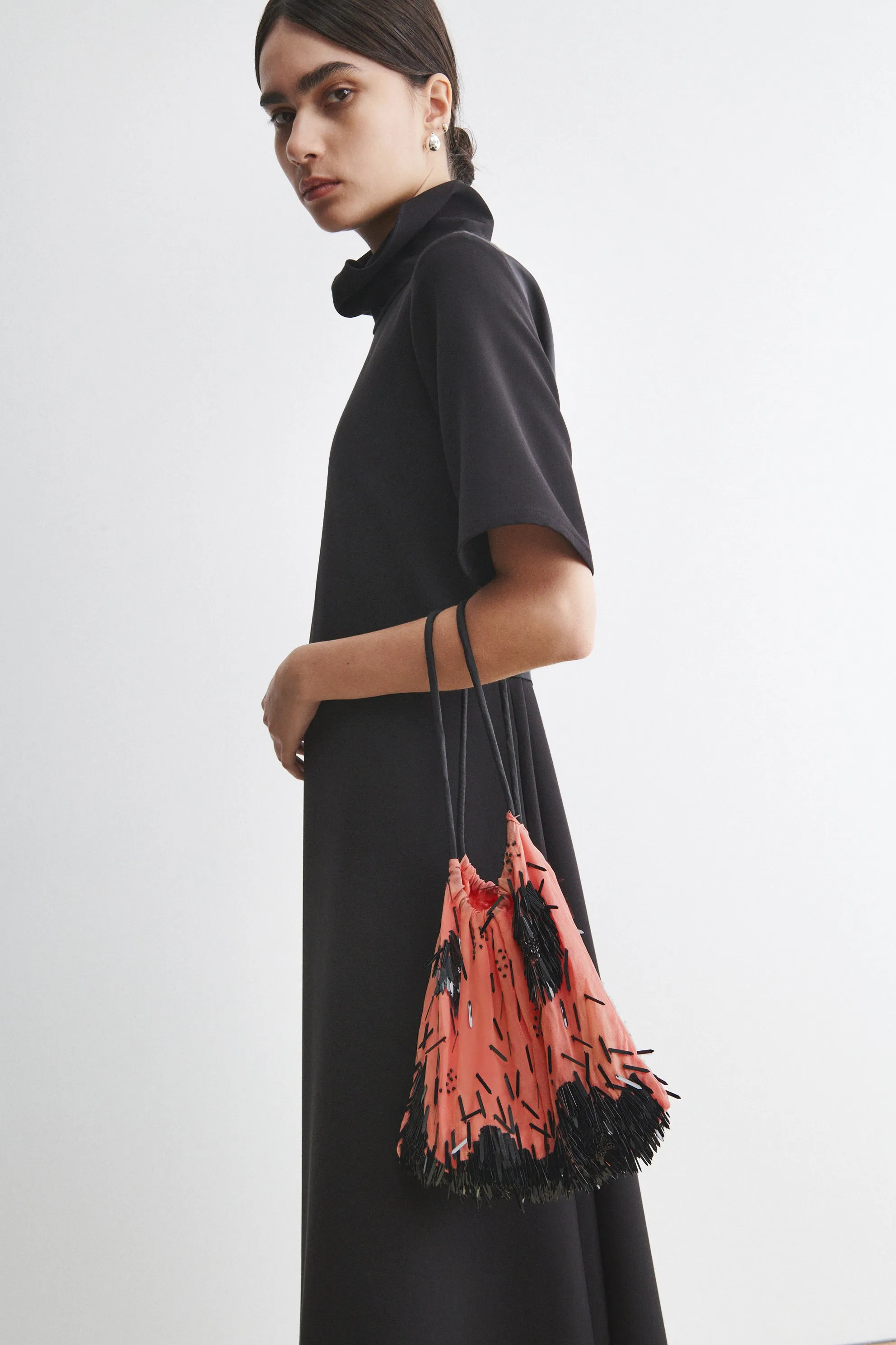 Hibiscus Fringe Bag