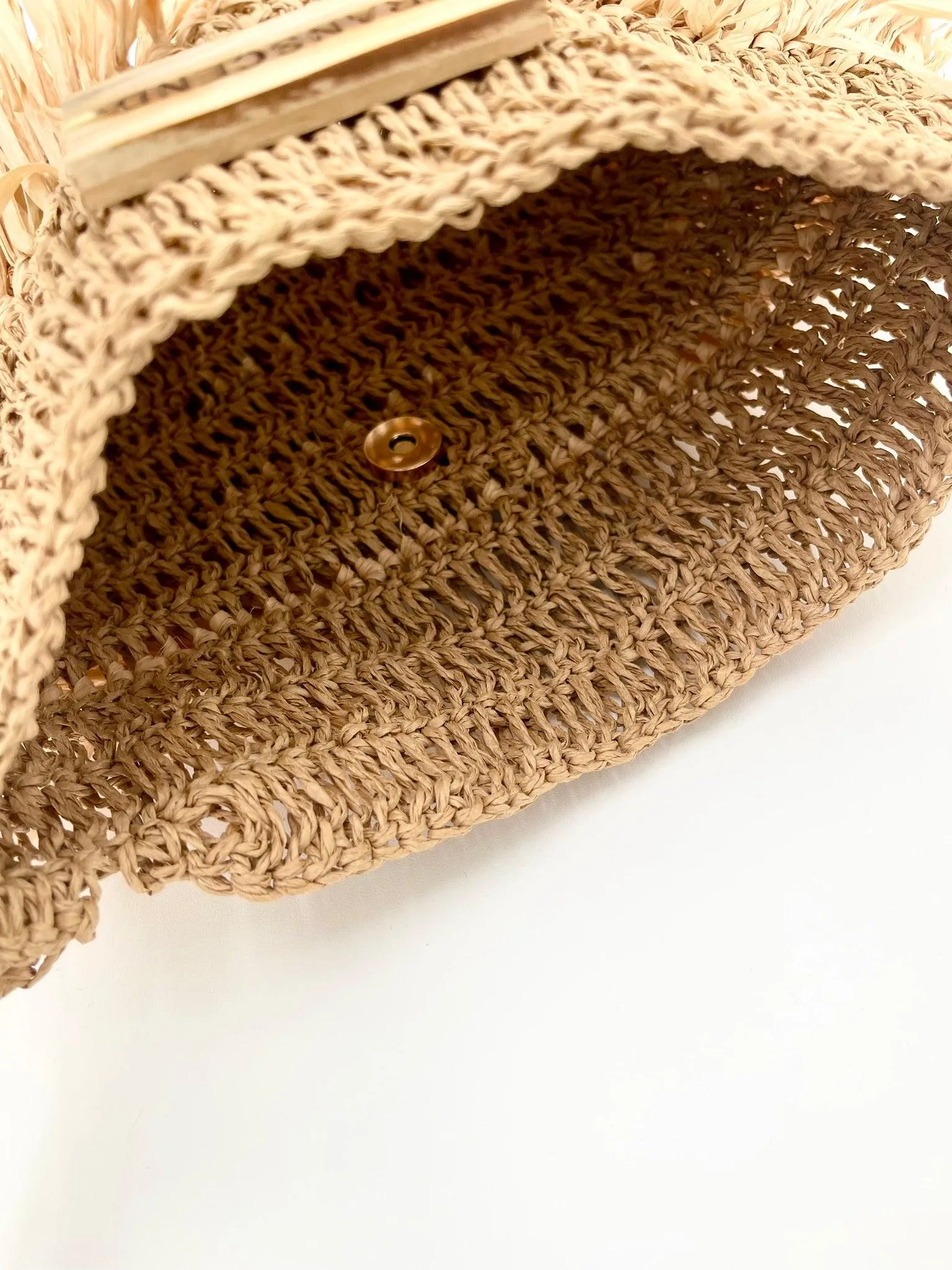 Kiki | Handwoven Natural Raffia Fringe Tote Hand Bag