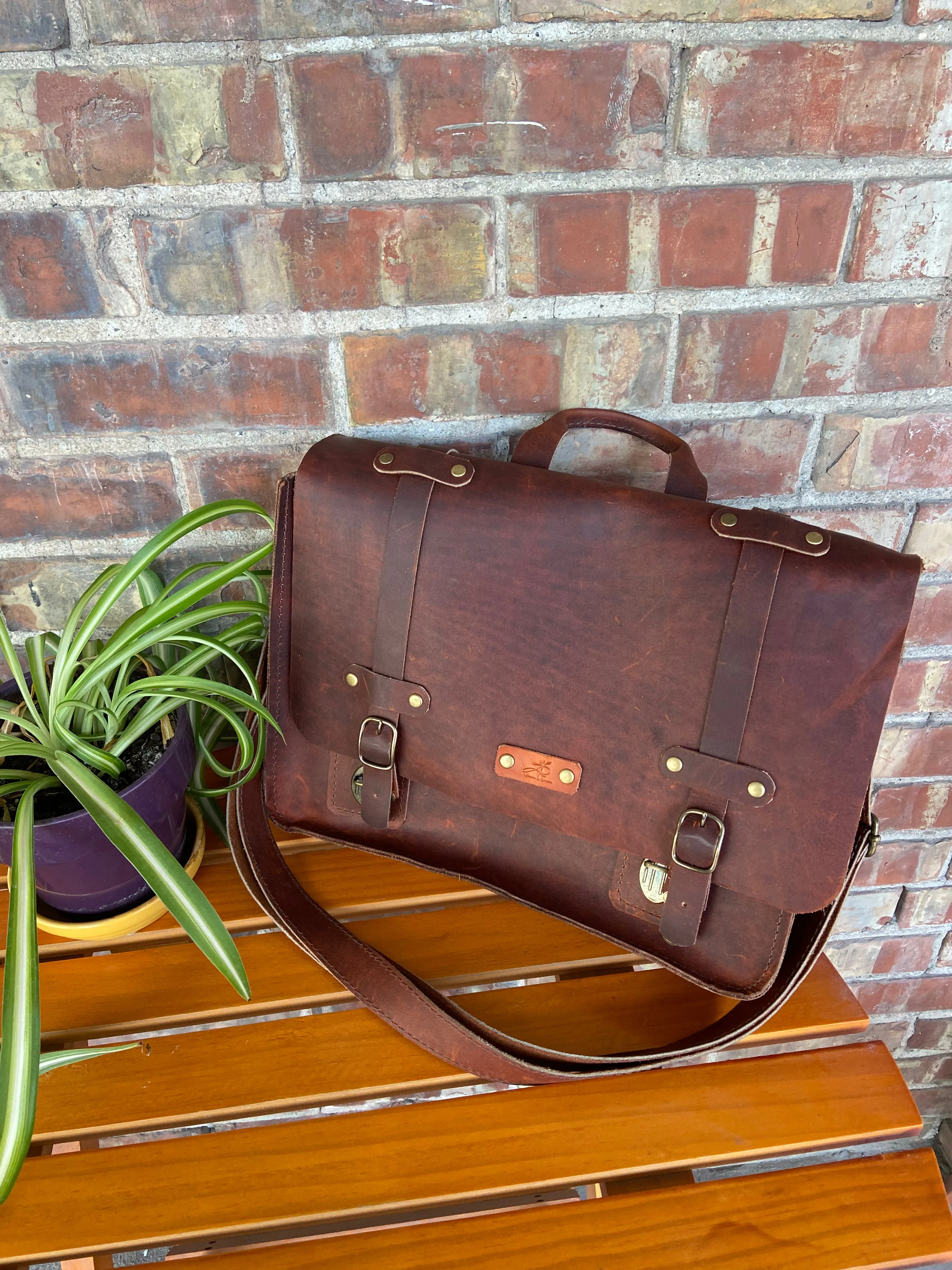 Med. Vintage Messenger Bag