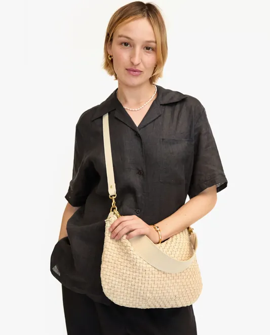 Moyen Messenger Bag Cream