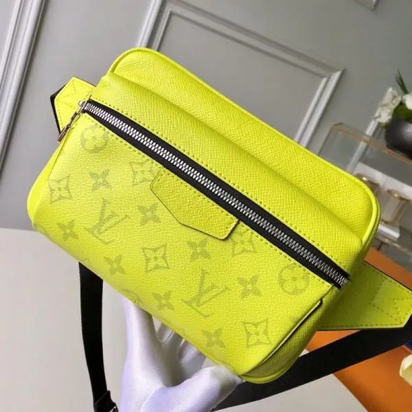 Outdoor Bumbag/belt Bag M30251 Yellow 2019 Collection