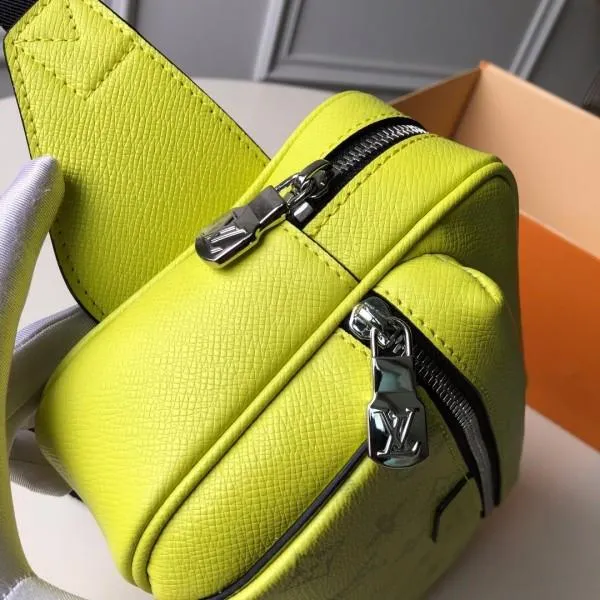 Outdoor Bumbag/belt Bag M30251 Yellow 2019 Collection