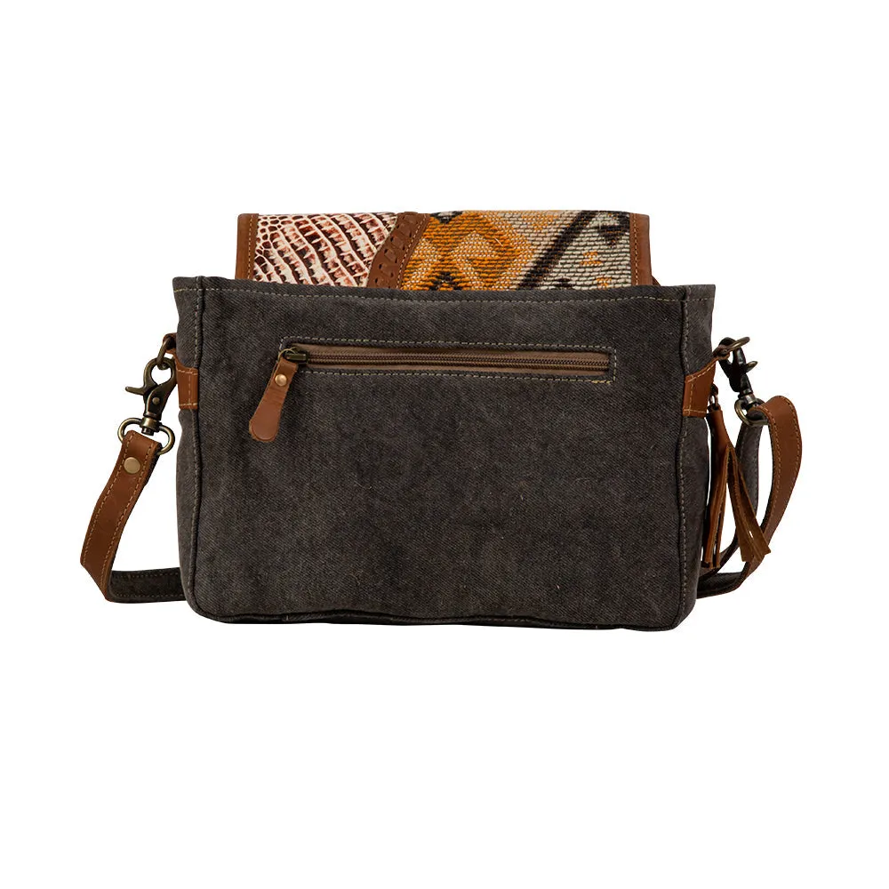 Seneca Falls Messenger Bag