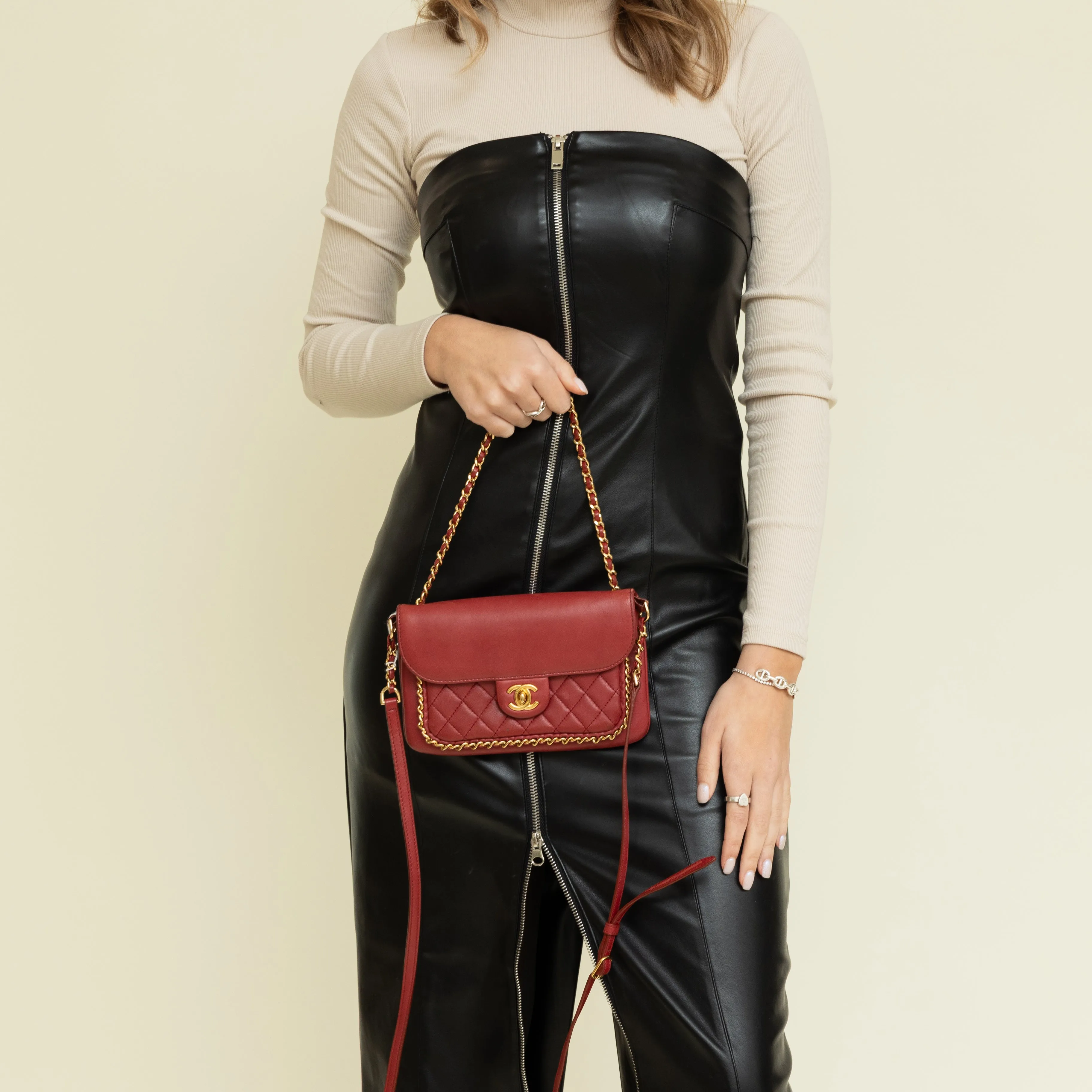 Small Quilted Lambskin Unchained Crossbody, Red 8190