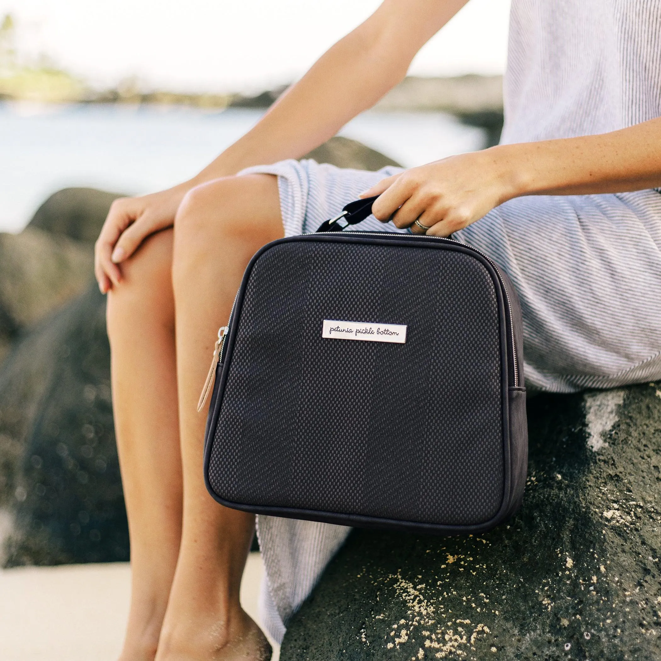 Tandem Bottle & Lunch Tote in Carbon Cable Stitch