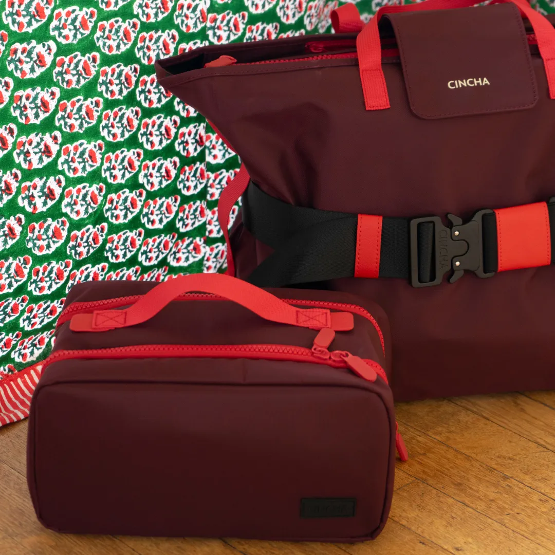 The Small Toiletry Bag - Merlot